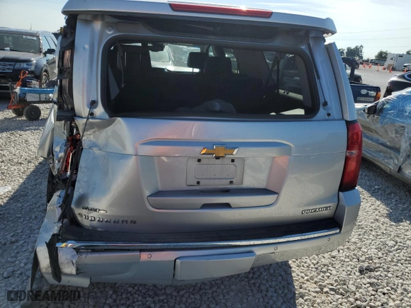 2020 Chevrolet Suburban Premier with VIN 1GNSCJKC0LR235924, listed as a Copart auction lot 67386674 with 0 mi miles and Salvage Title. Bid and sale history available at carsss.com. Image 6.