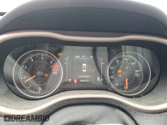 2017 Jeep Cherokee Latitude with VIN 1C4PJMCB3HW562032, listed as a Copart auction lot 66562805 with 150,303 mi miles and Clean title. Bid and sale history available at DreamBid. Image 9.