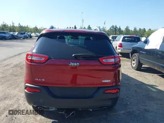 2014 Jeep Cherokee Latitude z VIN 1C4PJMCS5EW287159, wystawiony jako IAAI lot #42210599 z przebiegiem 111 945 mil mil oraz . Historia ofert i sprzedaży dostępna na DreamBid. Obrazek 16.