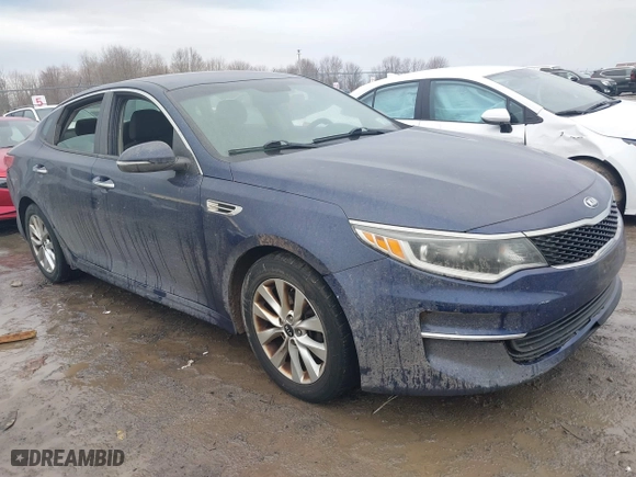 2018 Kia Optima LX with VIN 5XXGT4L37JG272807, listed as a IAAI auction lot 41689762 with 67,059 mi miles. Bid and sale history available at carsss.com. Image 1.