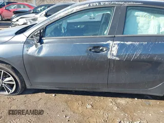 2024 Kia Forte LXS with VIN 3KPF24AD5RE767778, listed as a IAAI auction lot 41415753 with 11,321 mi miles and . Bid and sale history available at DreamBid. Image 14.