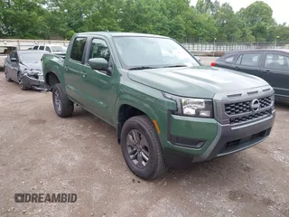 2025 Nissan Frontier S with VIN 1N6ED1EK8SN610824, listed as a IAAI auction lot 42368820 with 1,964 mi miles and . Bid and sale history available at DreamBid. Image 1.