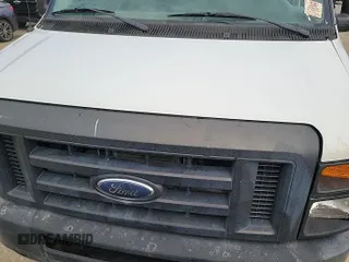 2013 Ford Econoline Passenger XL z VIN 1FBSS3BL5DDA49371, wystawiony jako IAAI lot #42520998 z przebiegiem 62 763 mil mil oraz . Historia ofert i sprzedaży dostępna na DreamBid. Obrazek 3.