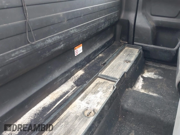 2018 Toyota Tacoma SR with VIN 5TFRX5GN9JX114752, listed as a IAAI auction lot 41313849 with 248,901 mi miles and . Bid and sale history available at DreamBid. Image 8.