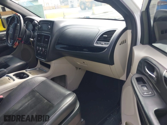 2017 Dodge Grand Caravan SXT with VIN 2C4RDGCG8HR600828, listed as a IAAI auction lot 42255787 with 87,135 mi miles and . Bid and sale history available at DreamBid. Image 5.