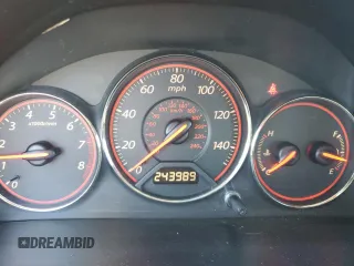 2003 Honda Civic LX with VIN 1HGEM21563L062913, listed as a Copart auction lot 82709824 with 243,989 mi miles and Salvage Title. Bid and sale history available at DreamBid. Image 9.