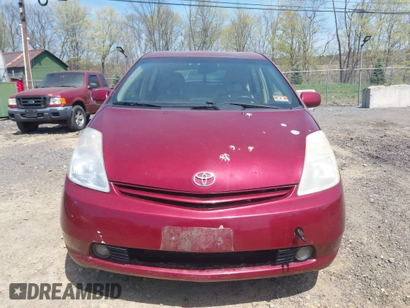 2005 Toyota Prius with VIN JTDKB20U650130633, listed as a IAAI auction lot 42114217 with 299,999 mi miles. Bid and sale history available at carsss.com. Image 6.