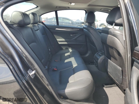 2015 BMW 5 Series 528i xDrive with VIN WBA5A7C53FD628152, listed as a Copart auction lot 48177425 with 83,784 mi miles and Salvage Title. Bid and sale history available at carsss.com. Image 10.