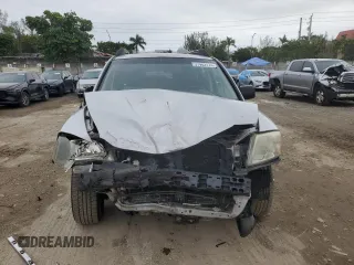 2006 Mitsubishi Endeavor LS with VIN 4A4MN21S46E062942, listed as a Copart auction lot 37962174 with 179,071 mi miles and Salvage Title. Bid and sale history available at carsss.com. Image 5.