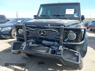 2005 Mercedes-Benz G-Class with VIN WDCYR49E25X156547, listed as a IAAI auction lot 38640157 with 241,209 mi miles. Bid and sale history available at carsss.com. Image 6.