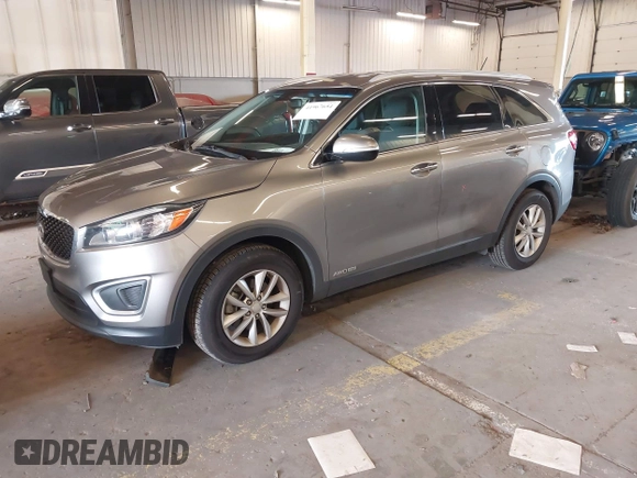 2017 Kia Sorento LX with VIN 5XYPGDA57HG199307, listed as a IAAI auction lot 41967654 with 88,112 mi miles and . Bid and sale history available at carsss.com. Image 19.