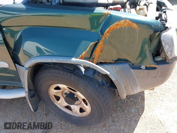 2002 Nissan Xterra XE with VIN 5N1DD28T22C554671, listed as a IAAI auction lot 41985730 with 163,404 mi miles and . Bid and sale history available at DreamBid. Image 6.