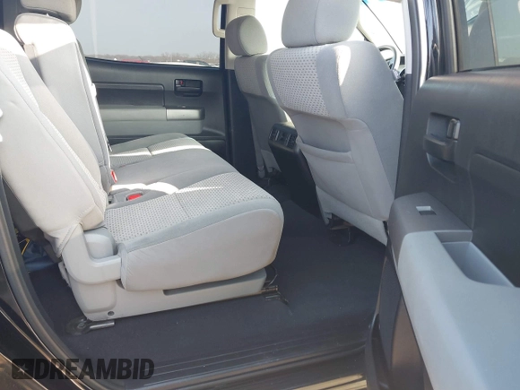 2013 Toyota Tundra 4WD Truck with VIN 5TFDW5F12DX318714, listed as a IAAI auction lot 41516584 with 1 mi miles. Bid and sale history available at carsss.com. Image 8.