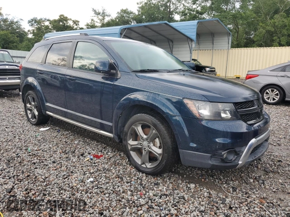 2015 Dodge Journey Crossroad with VIN 3C4PDCGB7FT677229, listed as a Copart auction lot 66125195 with 99,653 mi miles and Clean title. Bid and sale history available at DreamBid. Image 4.