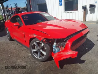 2016 Ford Mustang V6 z VIN 1FA6P8AM3G5241673, wystawiony jako IAAI lot #42279329 z przebiegiem 73 954 mil mil oraz . Historia ofert i sprzedaży dostępna na DreamBid. Obrazek 1.