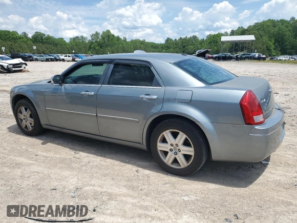 2006 Chrysler 300 Touring z VIN 2C3KK53G36H382476, wystawiony jako Copart lot #56132735 z przebiegiem 164 426 mil mil oraz Szkoda całkowita • Salvage title. Historia ofert i sprzedaży dostępna na DreamBid. Obrazek 2.