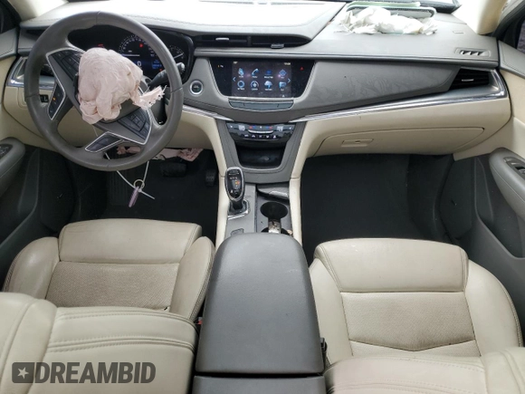 2017 Cadillac XT5 Luxury FWD with VIN 1GYKNBRS7HZ263985, listed as a Copart auction lot 50231215 with 28,542 mi miles and Salvage Title. Bid and sale history available at DreamBid. Image 8.