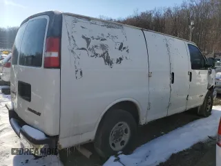 2003 Chevrolet Express Cargo with VIN 1GCGG25V331168496, listed as a Copart auction lot 88327095 with 354,286 mi miles and Salvage Title. Bid and sale history available at DreamBid. Image 3.