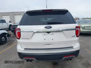 2018 Ford Explorer Platinum z VIN 1FM5K8HT1JGA62332, wystawiony jako IAAI lot #42105769 z przebiegiem 86 159 mil mil oraz . Historia ofert i sprzedaży dostępna na DreamBid. Obrazek 16.