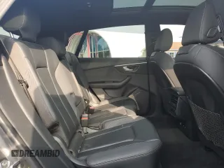 2019 Audi Q8 Premium z VIN WA1AVAF10KD020279, wystawiony jako Copart lot #63042205 z przebiegiem 102 032 mil mil oraz Szkoda całkowita • Salvage title. Historia ofert i sprzedaży dostępna na DreamBid. Obrazek 11.