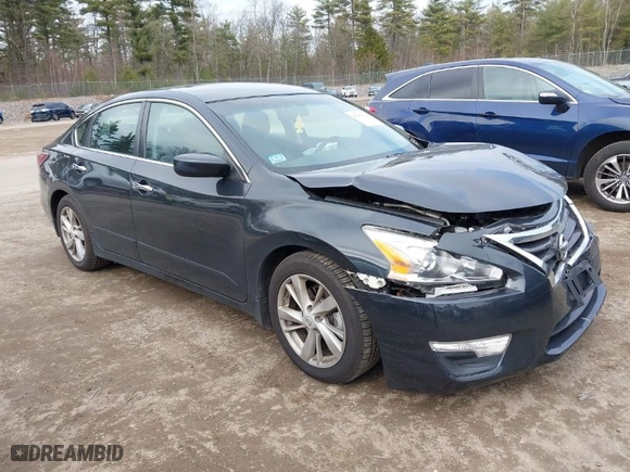 2014 Nissan Altima 2.5 with VIN 1N4AL3AP6EC279703, listed as a IAAI auction lot 41981079 with 76,581 mi miles. Bid and sale history available at carsss.com. Image 1.