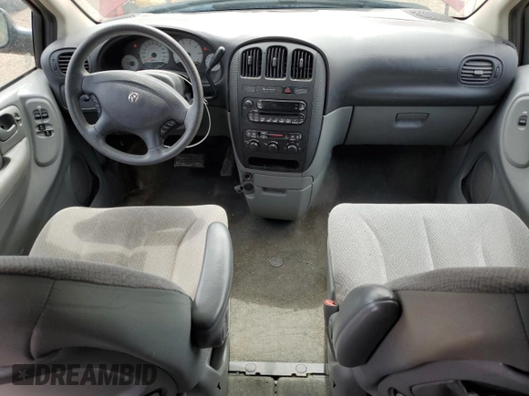 2006 Dodge Grand Caravan SE with VIN 1D4GP24RX6B672811, listed as a Copart auction lot 55398985 with 218,803 mi miles and Clean Title. Bid and sale history available at DreamBid. Image 8.