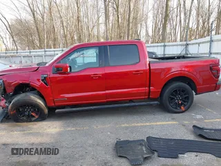 2024 Ford F-150 z VIN 1FTFW7LD0RFA90275, wystawiony jako IAAI lot #42030224 z przebiegiem Nie podano mil oraz . Historia ofert i sprzedaży dostępna na DreamBid. Obrazek 14.
