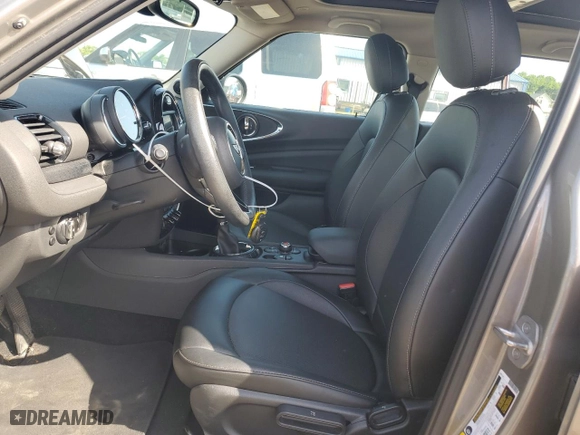 2017 MINI Clubman Cooper with VIN WMWLU1C3XH2F28772, listed as a Copart auction lot 55287104 with 40,188 mi miles and Salvage Title. Bid and sale history available at carsss.com. Image 7.