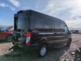 2021 Ford Transit Passenger XL with VIN 1FBAX2C87MKA31418, listed as a Copart auction lot 47065435 with 110,681 mi miles and Salvage Title. Bid and sale history available at DreamBid. Image 3.