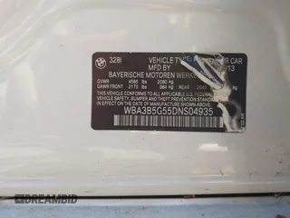 2013 BMW 3 Series 328i xDrive с VIN WBA3B5G55DNS04935, выставлен на аукционе IAAI как лот 42205399 с пробегом 127 913 миль миль и . История ставок и продаж доступна на DreamBid. Изображение 9.