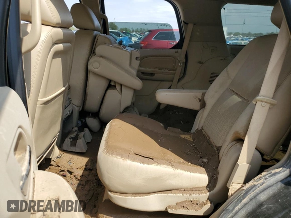 2010 Cadillac Escalade z VIN 1GYUKAEF5AR140423, wystawiony jako Copart lot #52850495 z przebiegiem Nie podano mil oraz Szkody całkowita. Historia ofert i sprzedaży dostępna na DreamBid. Obrazek 11.