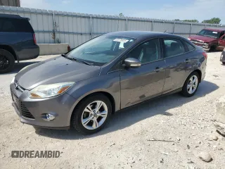 2012 Ford Focus SE with VIN 1FAHP3F25CL479095, listed as a Copart auction lot 62078925 with 140,516 mi miles and Clean title. Bid and sale history available at DreamBid. Image 1.
