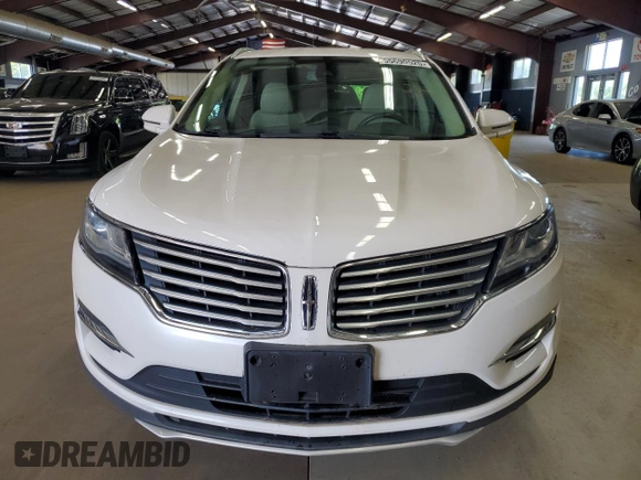 2017 Lincoln MKC Reserve z VIN 5LMCJ3D92HUL69797, wystawiony jako Copart lot #65690525 z przebiegiem 114 640 mil mil oraz Czysty tytuł • Clean title. Historia ofert i sprzedaży dostępna na DreamBid. Obrazek 5.