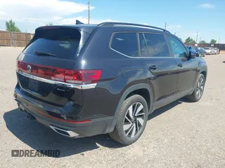2025 Volkswagen Atlas SE with VIN 1V2HR2CA3SC507564, listed as a IAAI auction lot 42720794 with 13,257 mi miles and . Bid and sale history available at DreamBid. Image 4.