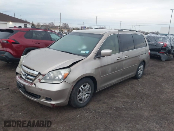2005 Honda Odyssey EX with VIN 5FNRL38455B115547, listed as a IAAI auction lot 41911371 with 184,150 mi miles. Bid and sale history available at carsss.com. Image 2.