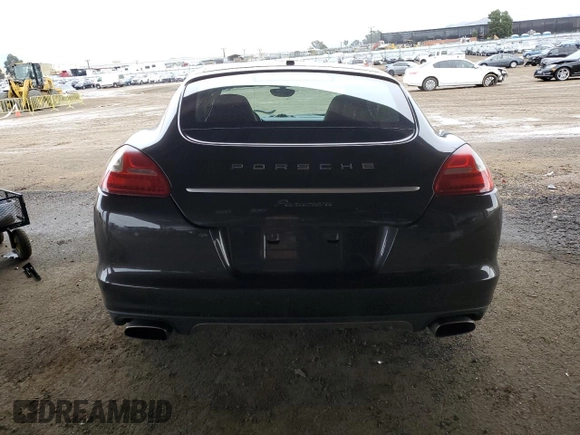 2013 Porsche Panamera с VIN WP0AA2A7XDL015781, выставлен на аукционе Copart как лот 84434804 с пробегом Не указан миль и Списание • Salvage title. История ставок и продаж доступна на DreamBid. Изображение 6.