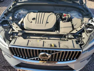 2023 Volvo XC60 Ultimate Bright Theme with VIN YV4L12RA8P1359471, listed as a Copart auction lot 49999045 with 15,135 mi miles and Salvage Title. Bid and sale history available at carsss.com. Image 13.