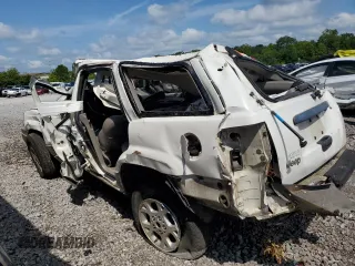 2000 Jeep Grand Cherokee Laredo с VIN 1J4G248S1YC329509, выставлен на аукционе Copart как лот 58589373 с пробегом Не указан миль и Списание • Salvage title. История ставок и продаж доступна на DreamBid. Изображение 2.