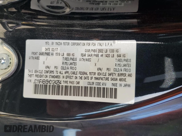 2017 FIAT 124 Spider Elaborazione Abarth z VIN JC1NFAEK6H0124254, wystawiony jako Copart lot #46738325 z przebiegiem 24 427 mil mil oraz Czysty tytuł • Clean title. Historia ofert i sprzedaży dostępna na DreamBid. Obrazek 12.