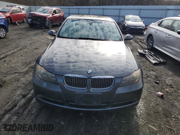 2006 BMW 3 Series 330xi with VIN WBAVD33546KV60410, listed as a Copart auction lot 86078494 with 166,778 mi miles and Salvage Title. Bid and sale history available at carsss.com. Image 5.