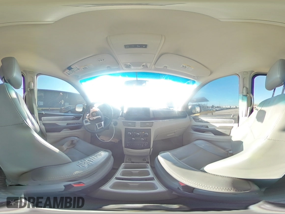 2014 Volkswagen Routan SE with VIN 2C4RVABG1ER134831, listed as a Copart auction lot 84247044 with 111,982 mi miles and Non repairable. Bid and sale history available at DreamBid. Image 14.