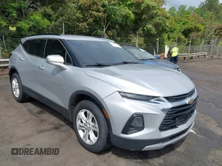2020 Chevrolet Blazer LT z VIN 3GNKBBRA0LS717044, wystawiony jako IAAI lot #42125519 z przebiegiem 111 685 mil mil oraz . Historia ofert i sprzedaży dostępna na DreamBid. Obrazek 1.