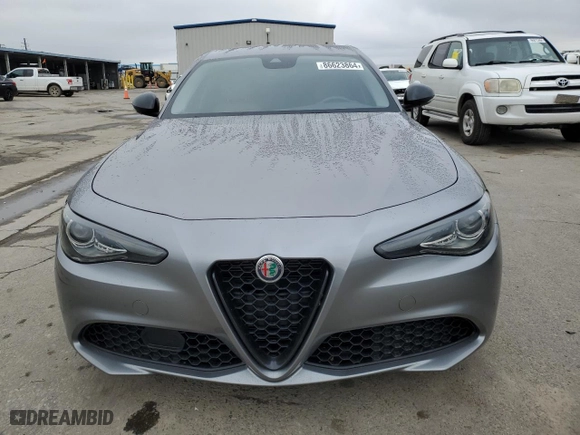 2020 Alfa Romeo Giulia with VIN ZARFAMAN2L7625199, listed as a Copart auction lot 86623864 with 69,948 mi miles and Salvage Title. Bid and sale history available at carsss.com. Image 5.