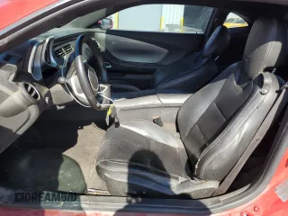2011 Chevrolet Camaro 2LT z VIN 2G1FC1ED4B9193354, wystawiony jako Copart lot #57403725 z przebiegiem 255 443 mil mil oraz Szkoda całkowita • Salvage title. Historia ofert i sprzedaży dostępna na DreamBid. Obrazek 7.