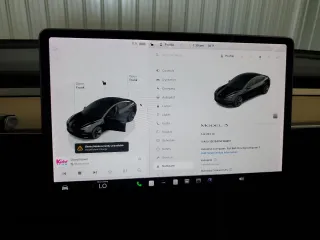 2022 Tesla Model 3 z VIN 5YJ3E1EA1NF188851, wystawiony jako Copart lot #59259325 z przebiegiem 142 223 mil mil oraz Czysty tytuł • Clean title. Historia ofert i sprzedaży dostępna na DreamBid. Obrazek 9.