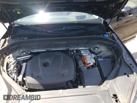 2023 Volvo XC90 Ultimate Dark Theme with VIN YV4H60CX1P1996890, listed as a Copart auction lot 57989095 with 31,269 mi miles and Salvage title. Bid and sale history available at DreamBid. Image 12.
