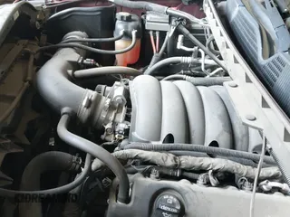 2017 Chevrolet Silverado 1500 LT z VIN 3GCUKREC3HG153112, wystawiony jako IAAI lot #43268892 z przebiegiem 131 942 mil mil oraz . Historia ofert i sprzedaży dostępna na DreamBid. Obrazek 19.