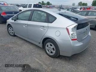 2010 Toyota Prius II with VIN JTDKN3DU6A0140225, listed as a IAAI auction lot 42148188 with 142,418 mi miles. Bid and sale history available at carsss.com. Image 3.