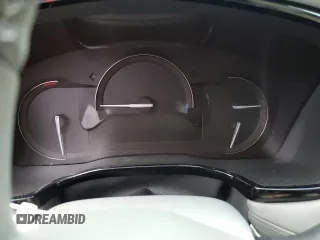 2017 Cadillac XT5 Premium Luxury AWD z VIN 1GYKNERS6HZ166374, wystawiony jako Copart lot #44441395 z przebiegiem Nie podano mil oraz Szkody całkowita. Historia ofert i sprzedaży dostępna na DreamBid. Obrazek 9.