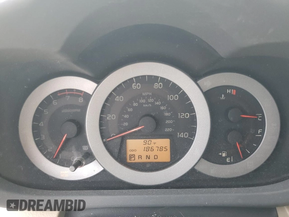 2010 Toyota RAV4 с VIN 2T3KF4DV6AW025468, выставлен на аукционе Copart как лот 57037955 с пробегом 186 785 миль миль и Списание • Salvage title. История ставок и продаж доступна на DreamBid. Изображение 9.
